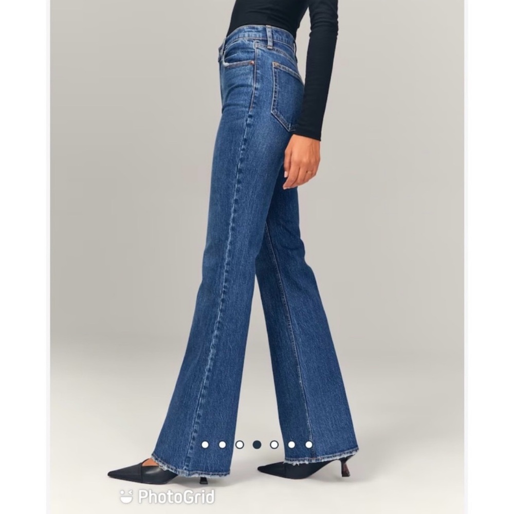 Abercrombie ‘70s Vintage Flare Ultra High Rise - Picture 2 of 7